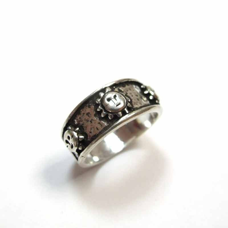 Anneau argent motifs soleil 