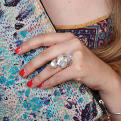 Bague allongée argent et...