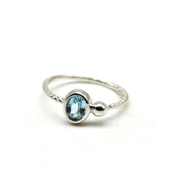 Bague argent fine et topaze...