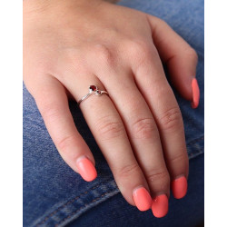 Bague argent fine et grenat...