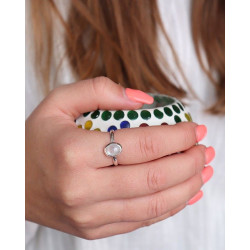 Bague fine pierre blanche -...