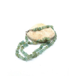 Collier en fluorite verte...
