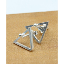 Clou d'oreille triangle...