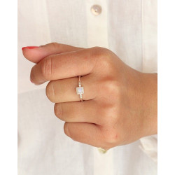 Bague argent pierre blanche...