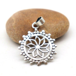 Pendentif ethnique en...
