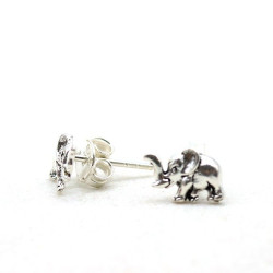 Boucle d'oreille éléphant...
