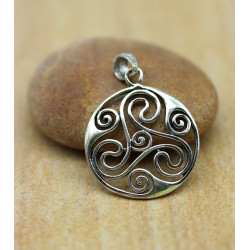 Pendentif triskel argent...