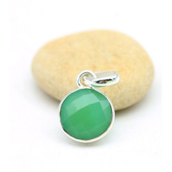 Pendentif jade taillée...