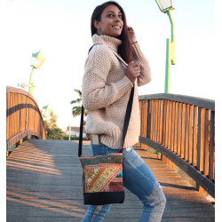 Pochette ethnique...