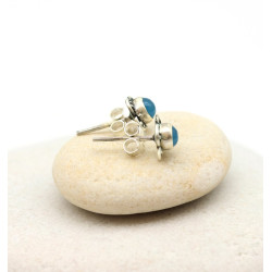 Puce d'oreille pierre bleue...