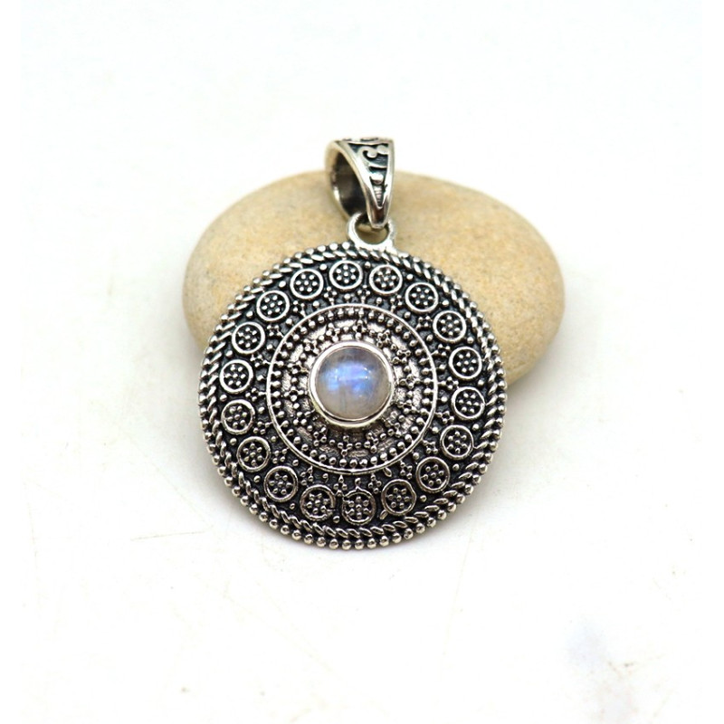 Pendentif travaillée en argent - Mosaik bijoux indiens Pendentif travaillée en argent - Mosaik bijoux indiens
