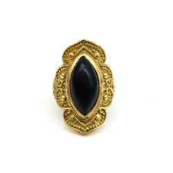 Grosse bague dorée et...