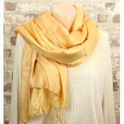 Foulard jaune pale viscose...