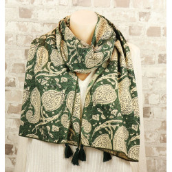 Foulard vert motifs...