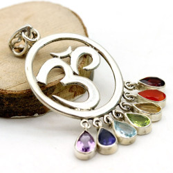 Pendentif aum 7 chakras en...
