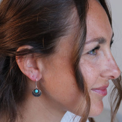 Petite boucle d'oreille...