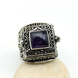 Bague poison fantaisie