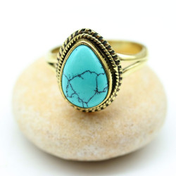 Bague dorée pierre...
