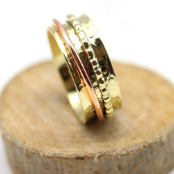 Bague épaisse dorée...