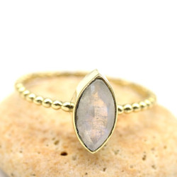 Bague dorée en laiton...