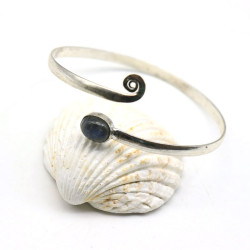 Bracelet de bras argenté...