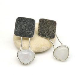Puce d'oreille argent et...