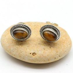 Puce d'oreille oeil de...