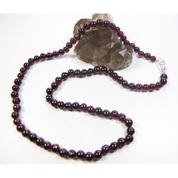 collier grenat perles rondes