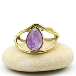 Bague dorée pierre violette...