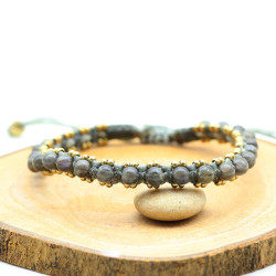 Bracelet macramé...