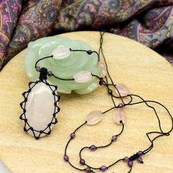 collier quartz rose sur fil...