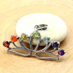 Pendentif è chakras et...