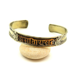 Bracelet mantra "Aum nama...