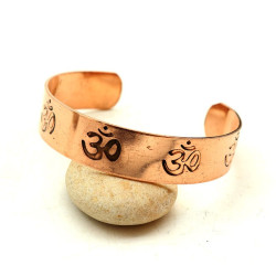 Manchette mantra Aum en cuivre