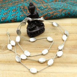 Collier sautoir perles...