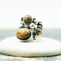 grosse bague oeil de tigre...