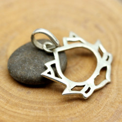 Pendentif fleur de lotus...