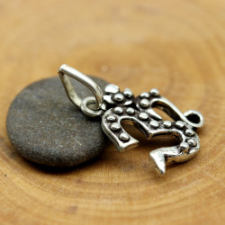 Pendentif aum en argent...