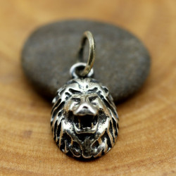 Pendentif tête de lion...
