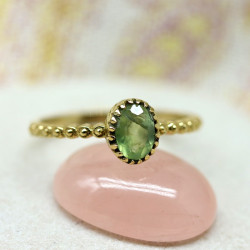Bague dorée pierre verte -...