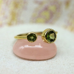 Bague fine dorée pierre...