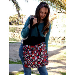 Sac ethnique en tissu brodé...