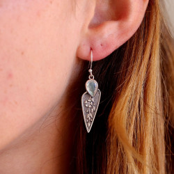 Boucle d'oreille ethnique...
