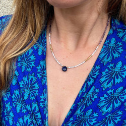 Collier fin pierre violette...