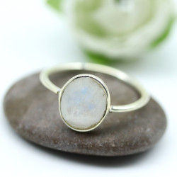 Bague pierre de lune...