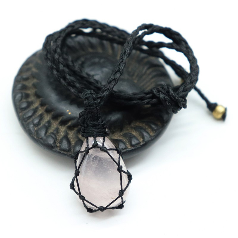 Collier pierre rose sur cordon noir - Mosaik bijoux indiens Collier pierre rose sur cordon noir - Mosaik bijoux indiens