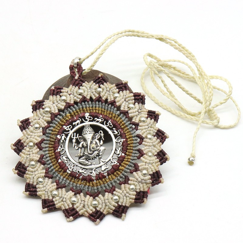 Collier macramé beige et marron Ganesh - Mosaik bijoux indiens Collier macramé beige et marron Ganesh - Mosaik bijoux indiens