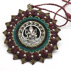 Collier macramé motif...