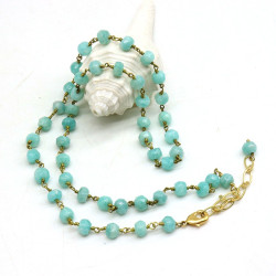 Collier en pierres taillées...