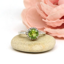 Bague argent pierre péridot...